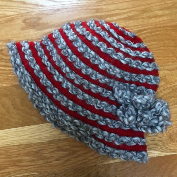 Wool Bucket Hat with Side Pom - Picture 2 of 4